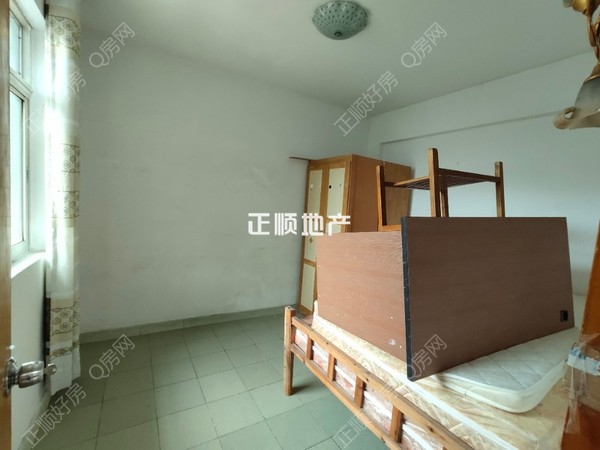 主卧