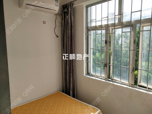客厅