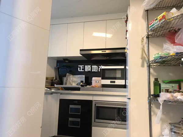 厨房