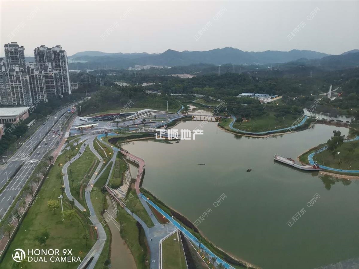直看香山湖