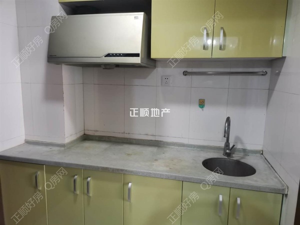 s905B4EF7AFD7425AAF8D9C9ED267B3AA.jpg