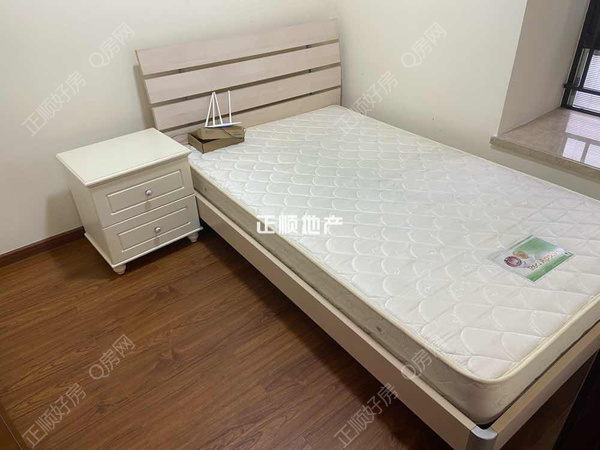 次卧