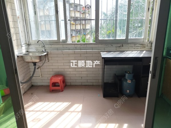 客厅