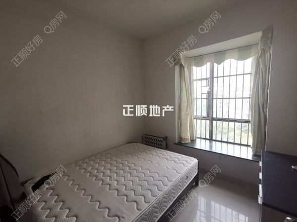 次卧