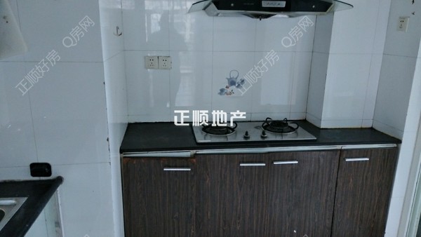 厨房