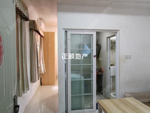 客厅