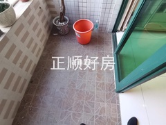 s8FE79725A2334806959D5D8F9409F63B.jpg