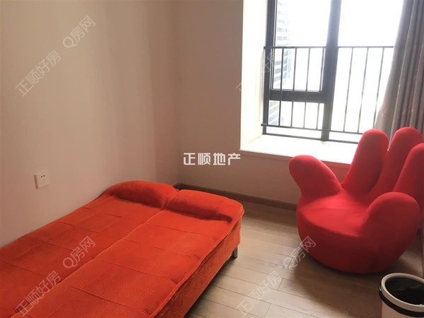 sB45FC3CD45A446C4B6304A56D1F915BD.jpg