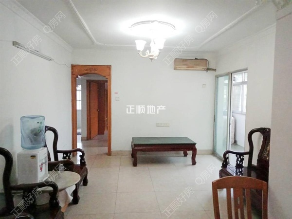 sB6BCD55E34424171A17F94CA4471C9FB.jpg