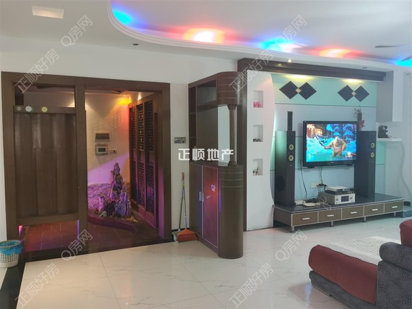 sD55DD4D7E69D41F791523E735DEBC385.jpg