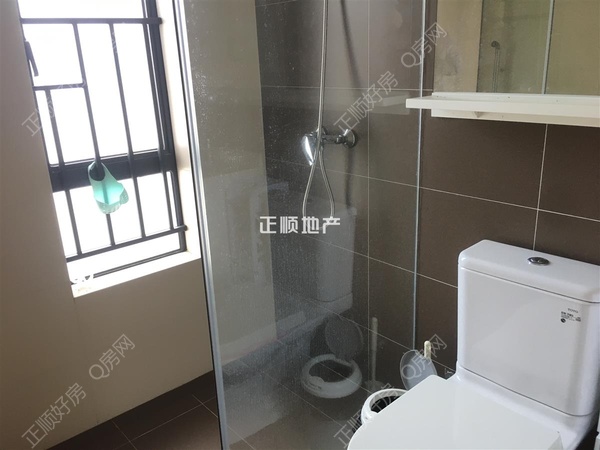 sE40741790A2747DA91BEC14F19E5A6D5.jpg