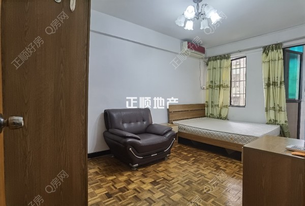 主卧