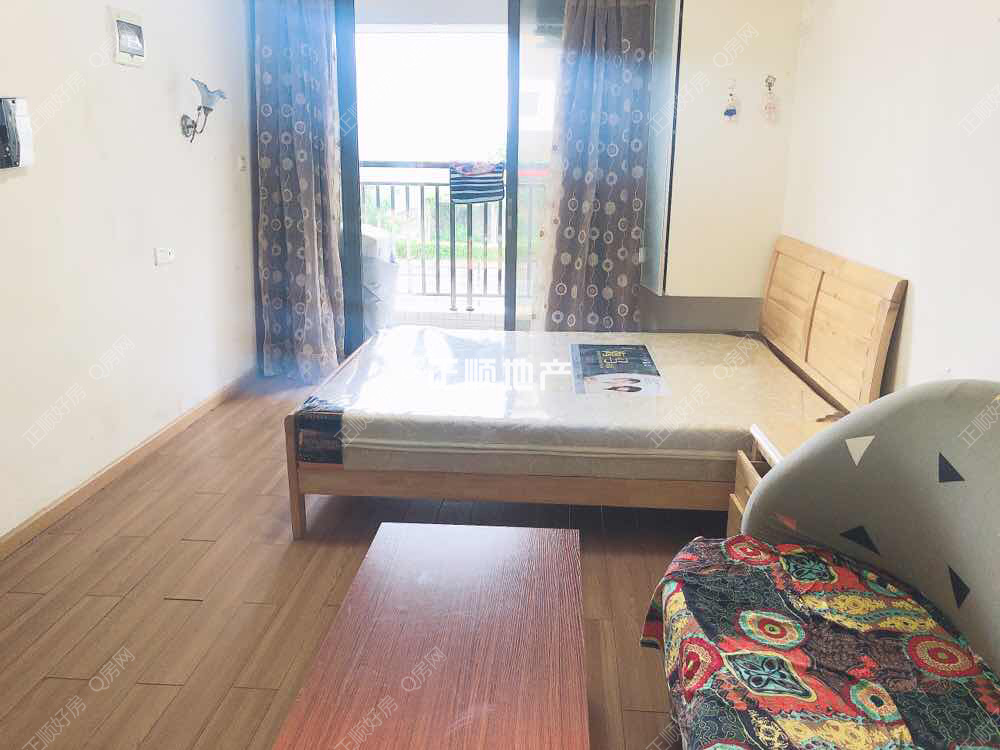 嘉年华国际公寓 精装一房 诚心出售