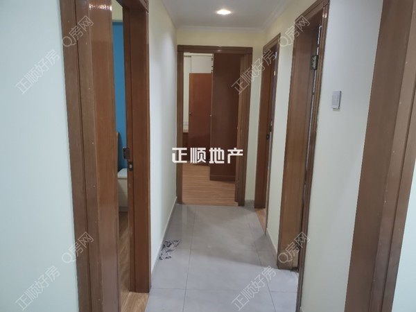 客厅
