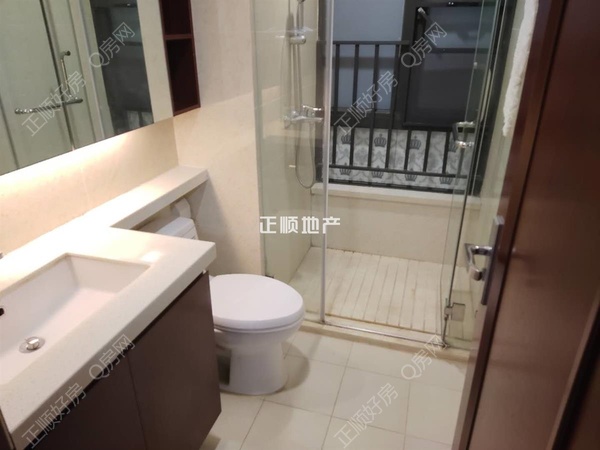 s42EC91516E424538AEC476158FF75BAD.jpg