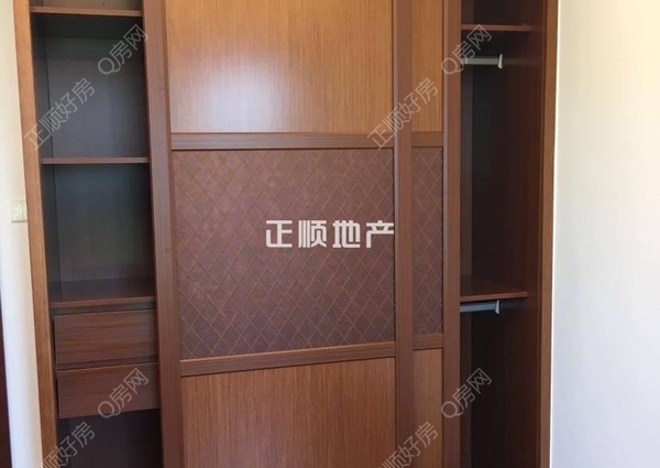 s55663120ADB643AF95ECF44BC6B4A83F.jpg