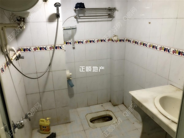 s7052655ABDB8453C89AB3AE3AED00E42.jpg