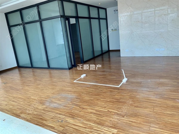 客厅