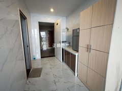 s895333FBE16441A1B2EF76FFF3DB181E.jpg