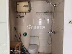 sCEB4C1A9D84A438C8E345E0CD3B72088.jpg