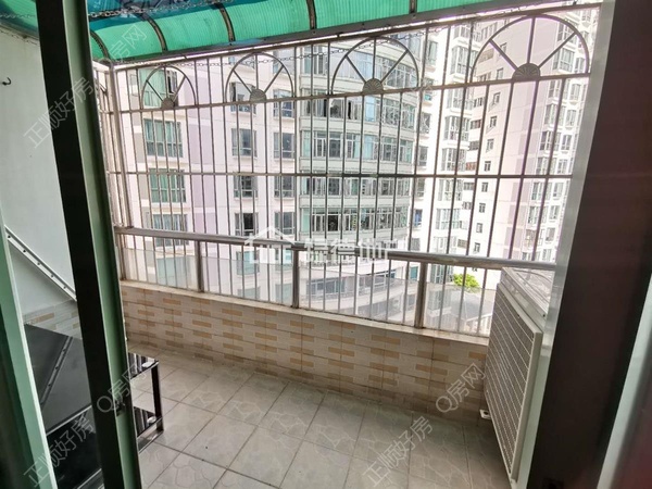 sF0E67012120C44BDA6A2426D33E28771.jpg