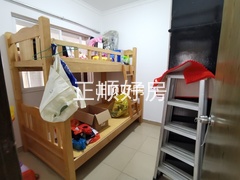 次卧