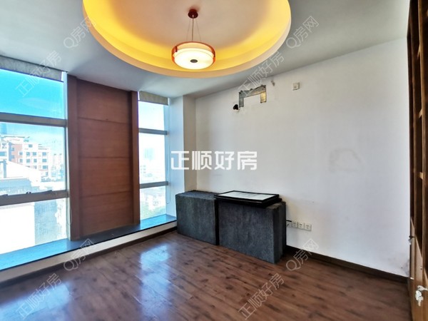 VR看房
