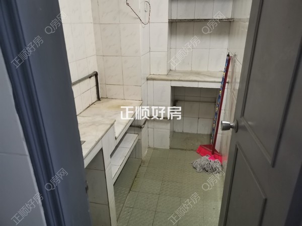 客厅