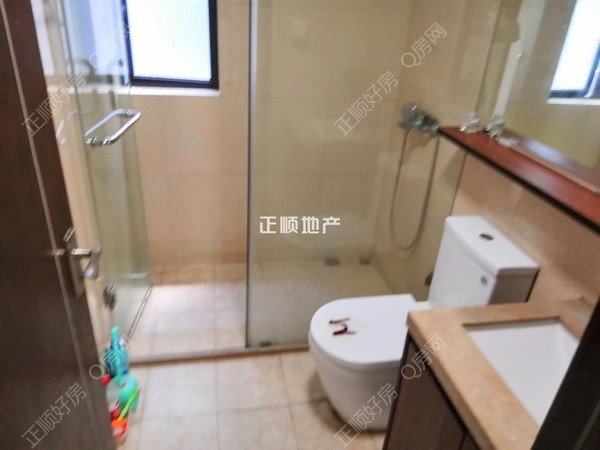 s18A14EBF19DF4CC5890EE5DEFA771C79.jpg