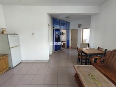 house_img