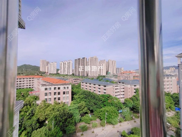 阳台景观看香山湖