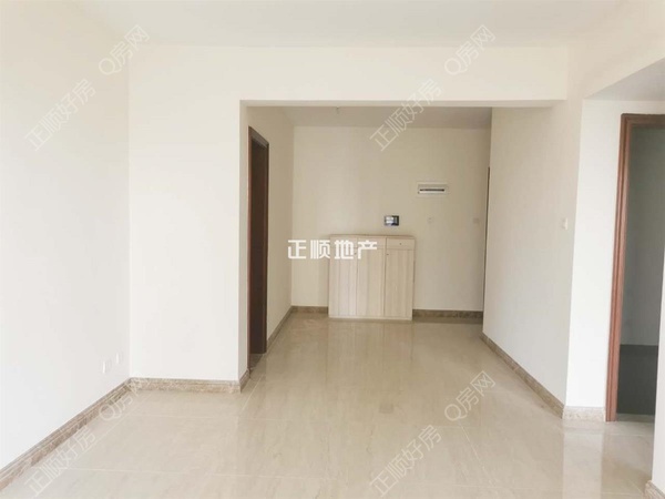 s58E9B70EEE0A441F87AC962E20E2D364.jpg