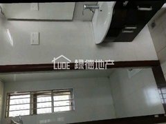 sB5CDD46C5ED24C7981526FE21850A9C1.jpg