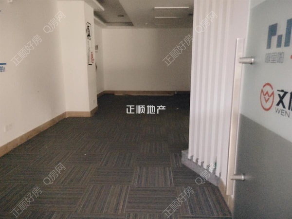 sF595BCB0BD1041D3A908EF6D968F5DCD.jpg