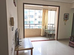 客厅