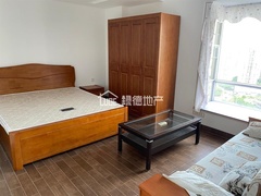 s67FB8B2DD13D4B2BAC1770F31E7B720A.jpg