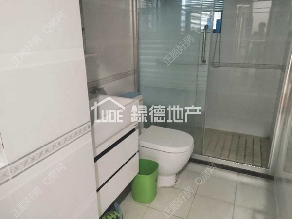 s7E57DB9697754128B12CD229FF875AA3.jpg