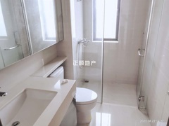 sA26F6C26F7D2451AB104E5BDDA26412E.jpg