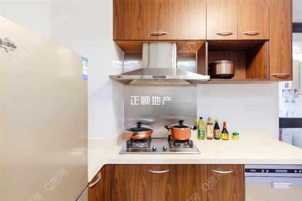 厨房