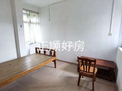 次卧