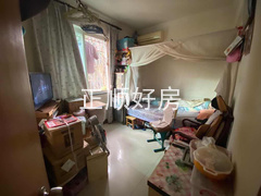 次卧