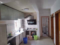 s2152BD640CC04867975BA6F75B26459B.jpg
