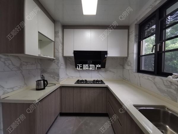 s2599D7A22EC94F7A922D33572AB937E8.jpg