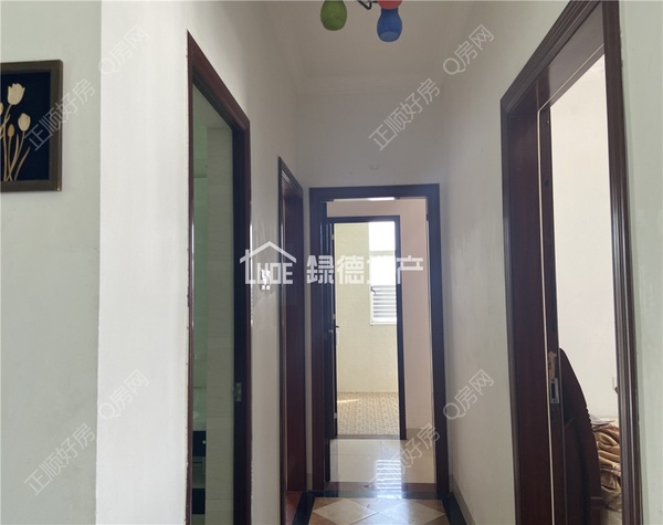 s4CBF3085C8A24DC296EA15190CE883BE.jpg