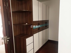 衣帽间