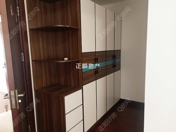 衣帽间