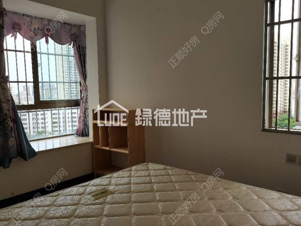 sA7FDE1B8FE5342A0A2636E6C809E3276.jpg
