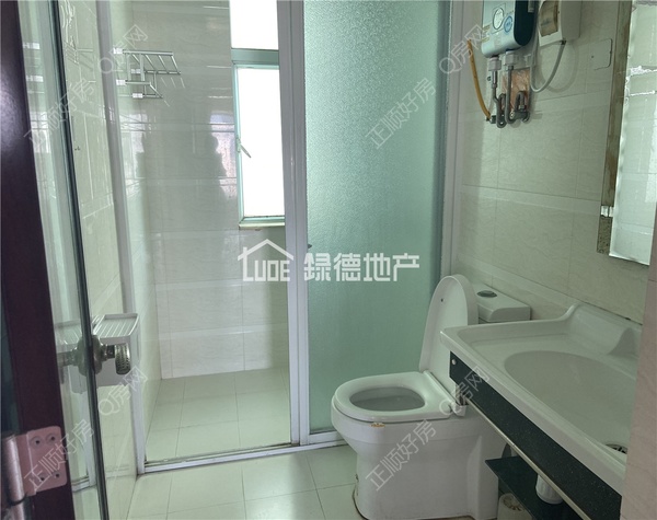 sFE7C7EFE80684B9185FCFF7FA2F8C594.jpg