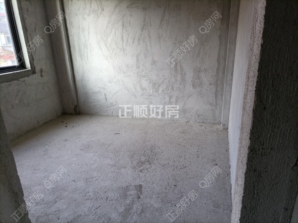 次卧