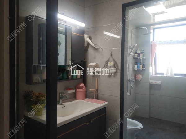 s05BFA72C8D9B478EBB7548EAD903B849.jpg